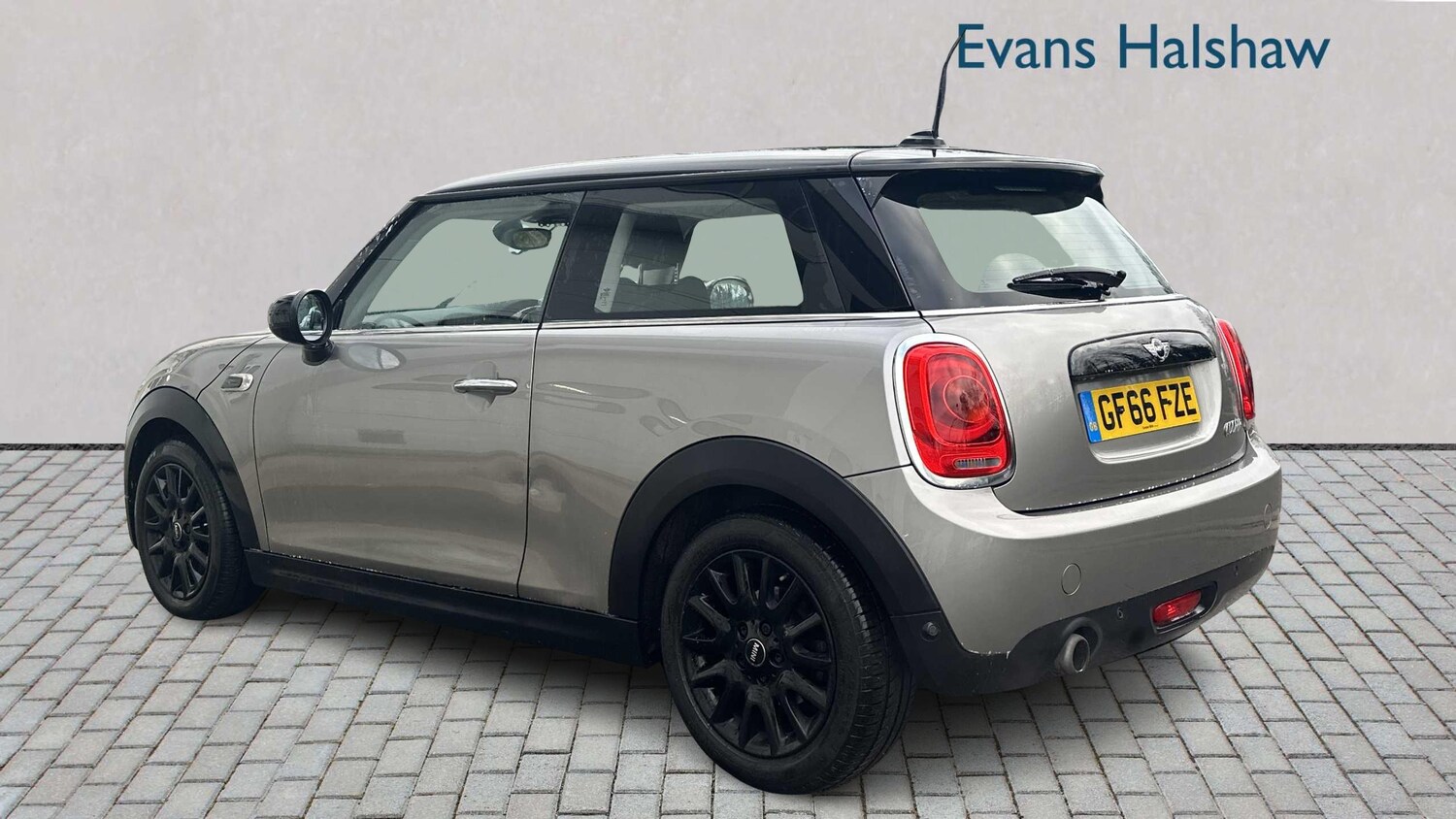 Used MINI Hatch 2016 for sale - 76692044: Photo 3