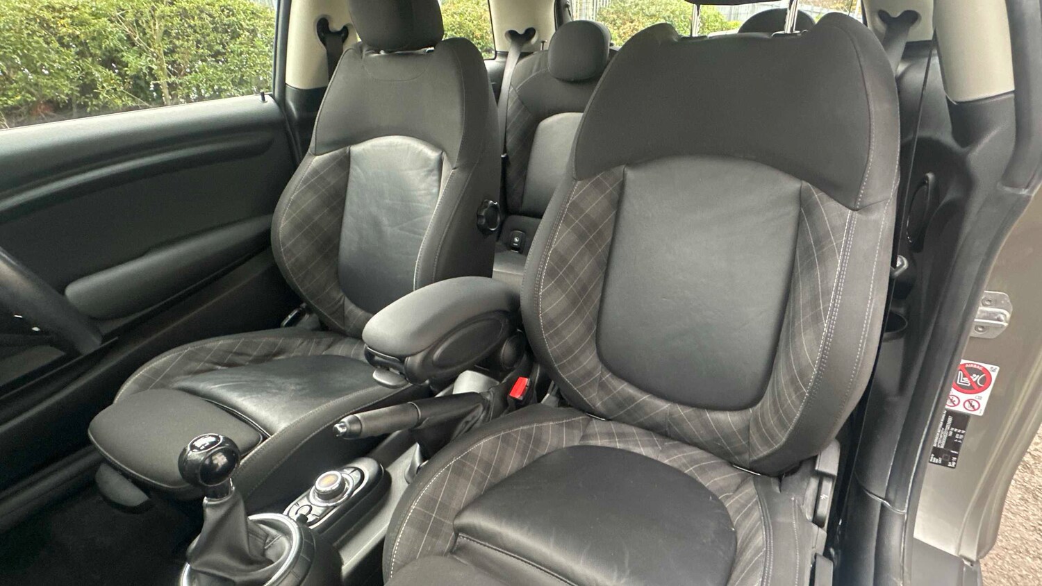 Used MINI Hatch 2016 for sale - 76692044: Photo 8