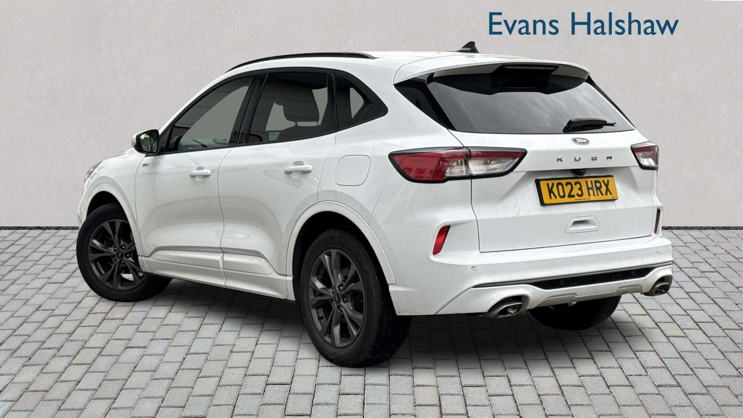 Used Ford Kuga 2023 for sale - 76460429: Photo 2