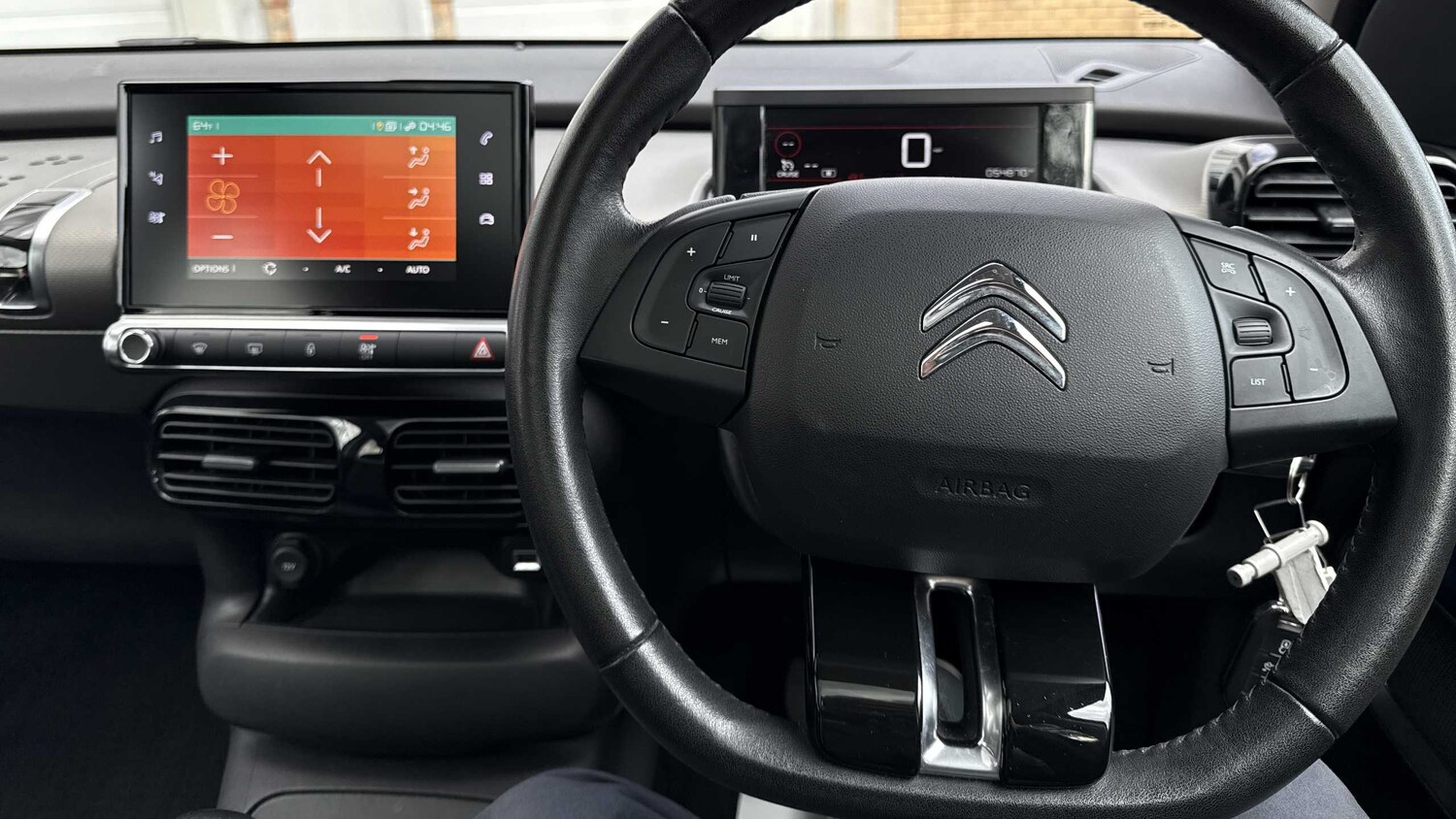 Used Citroen C4 Cactus 2019 for sale - 75452866: Photo 19