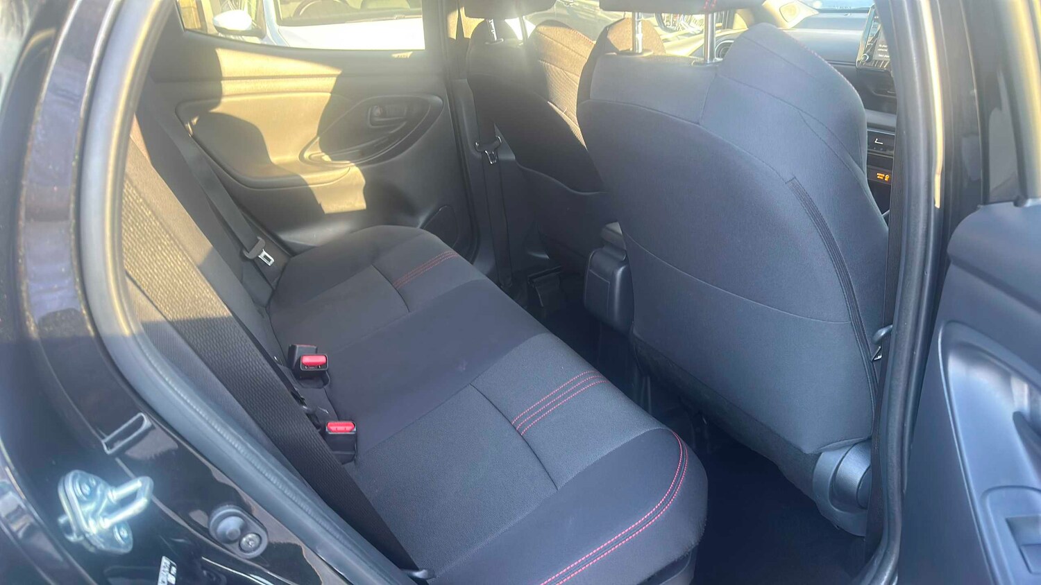 Used Toyota Yaris 2023 for sale - 77661335: Photo 12