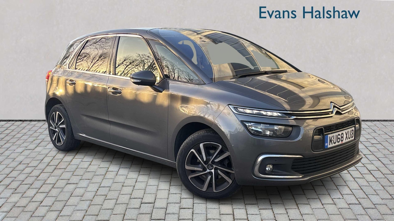 Used Citroen C4 2018 for sale - 76624717: Photo 1