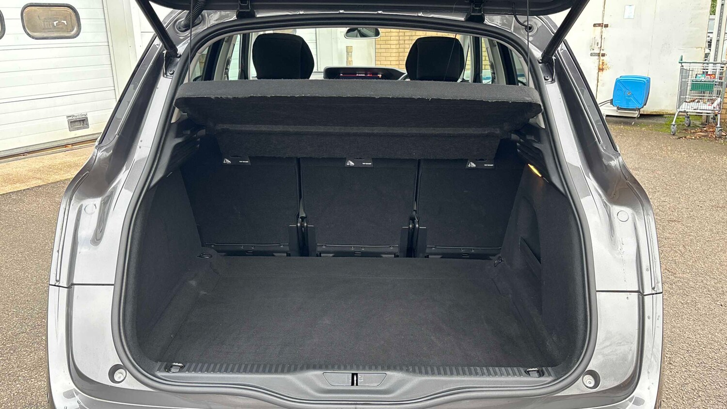 Used Citroen C4 2018 for sale - 76624717: Photo 10