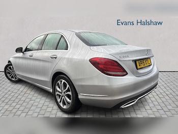 Used Mercedes-Benz C Class 2015 for sale - 77500209: Photo