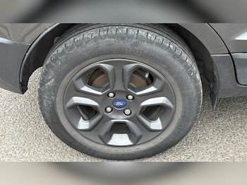 Used Ford Ecosport 2018 for sale - 76316131: Photo 4