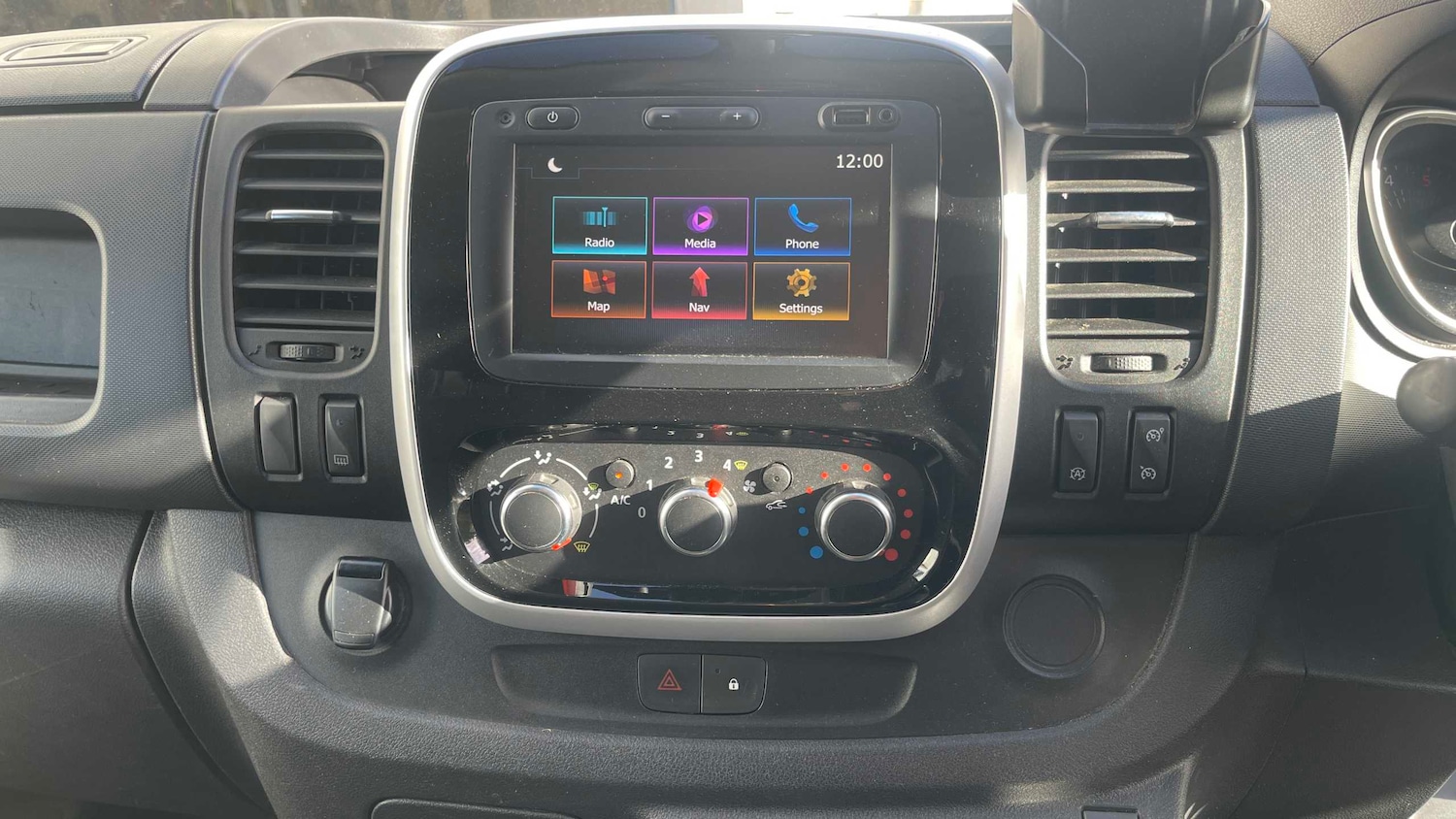 Used Renault Trafic 2020 for sale - 76475991: Photo 12