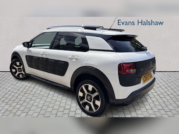 Used Citroen C4 Cactus 2016 for sale - 79109378: Photo