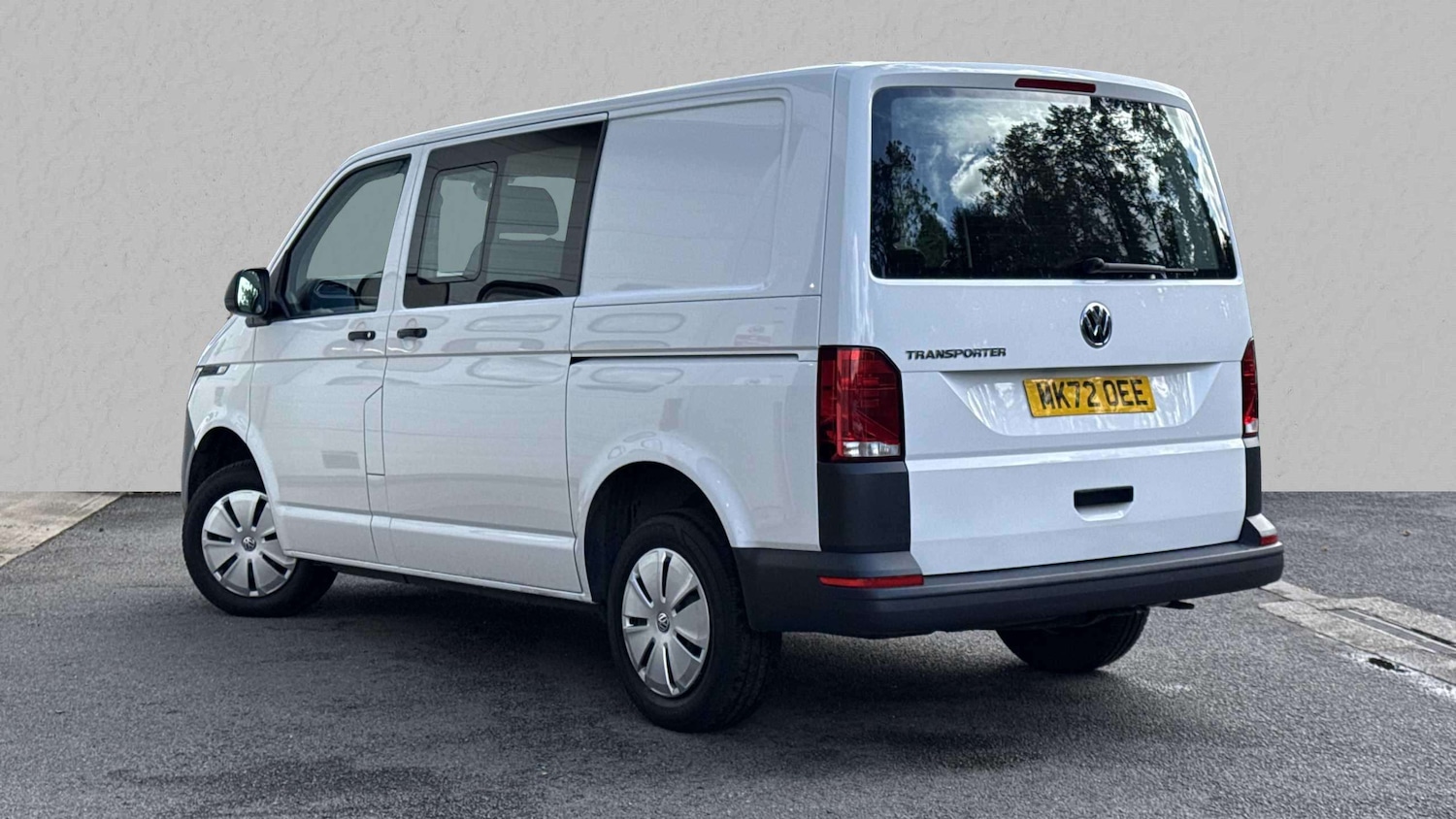 Used Volkswagen Transporter 2022 for sale - 77219734: Photo 2