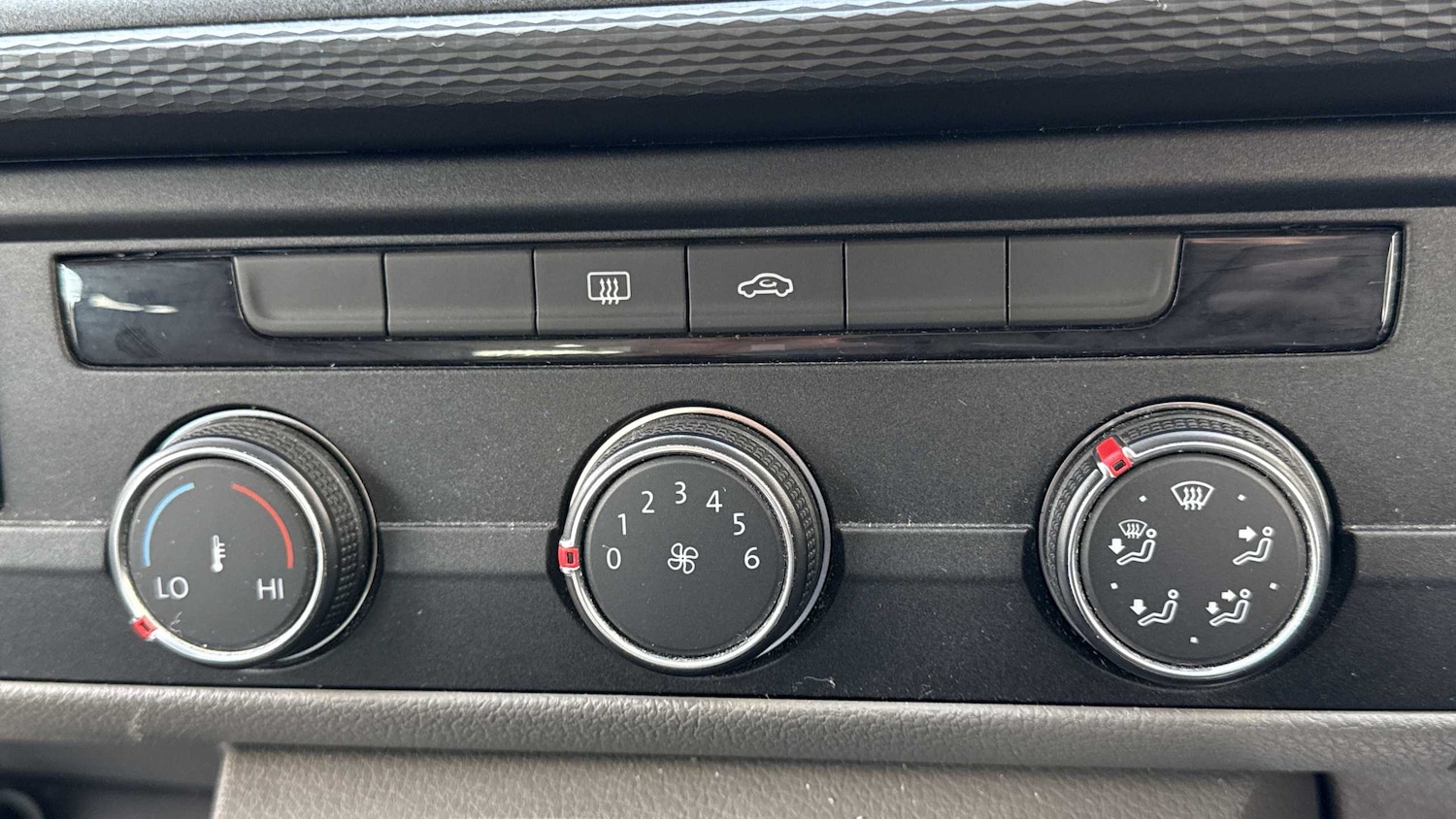 Used Volkswagen Transporter 2022 for sale - 77219734: Photo 28