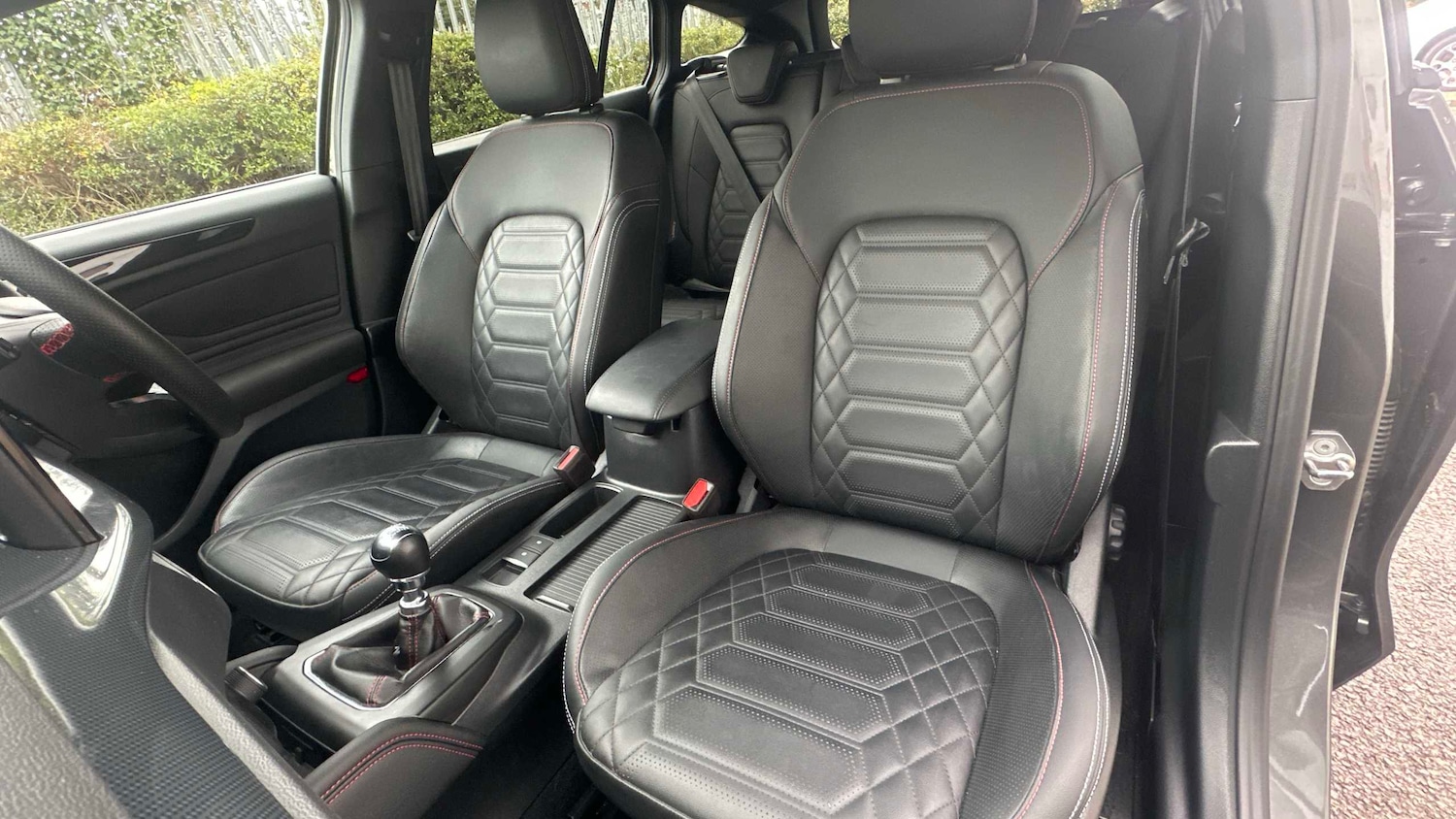 Used Ford Focus 2023 for sale - 76692183: Photo 11