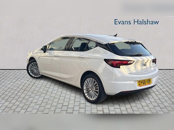 Used Vauxhall Astra 2019 for sale - 76902335: Photo