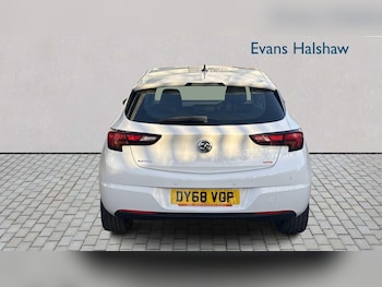 Used Vauxhall Astra 2019 for sale - 76902335: Photo