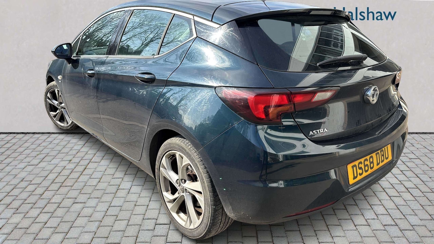 Used Vauxhall Astra 2018 for sale - 77726780: Photo 2