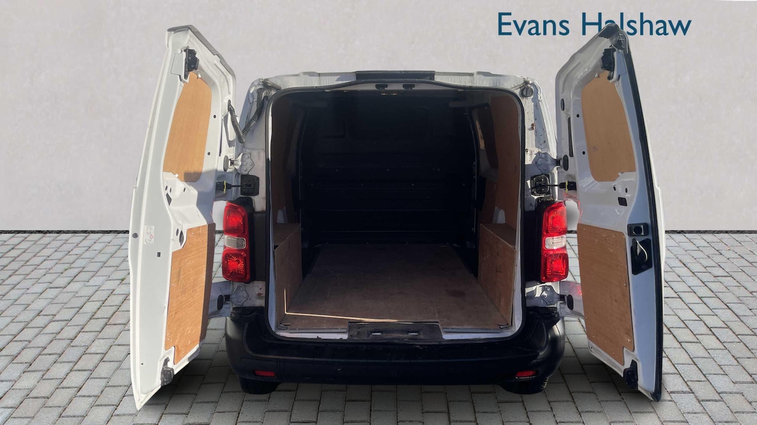 Used Vauxhall Vivaro 2023 for sale - 76705247: Photo 9