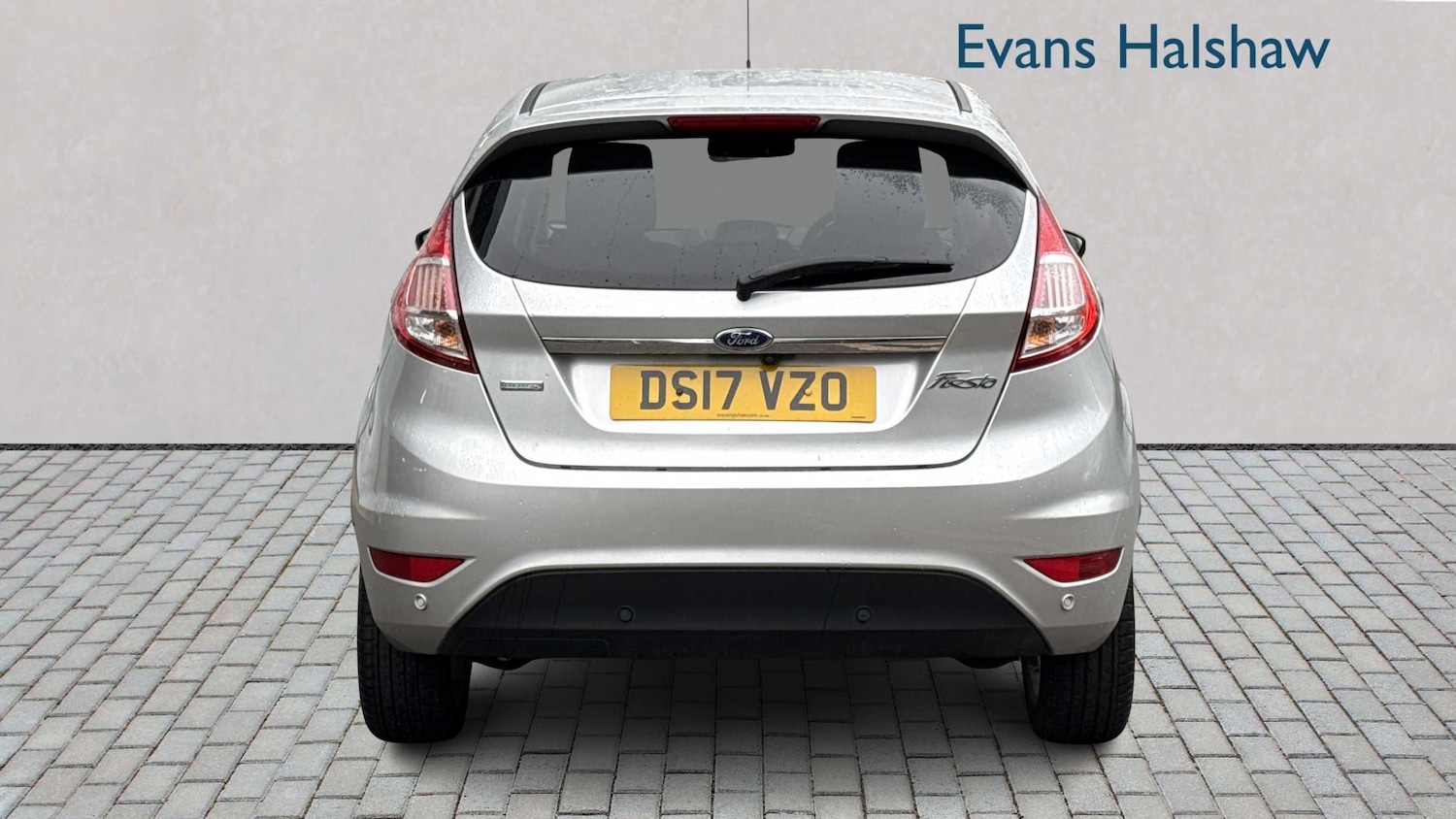 Used Ford Fiesta 2017 for sale - 76329155: Photo 3
