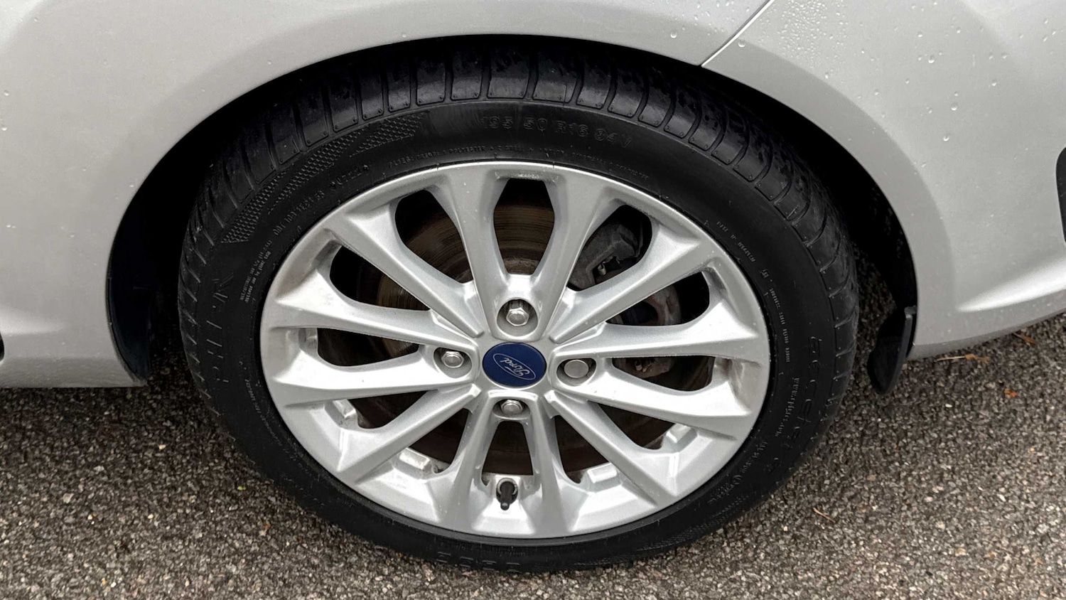 Used Ford Fiesta 2017 for sale - 76329155: Photo 6
