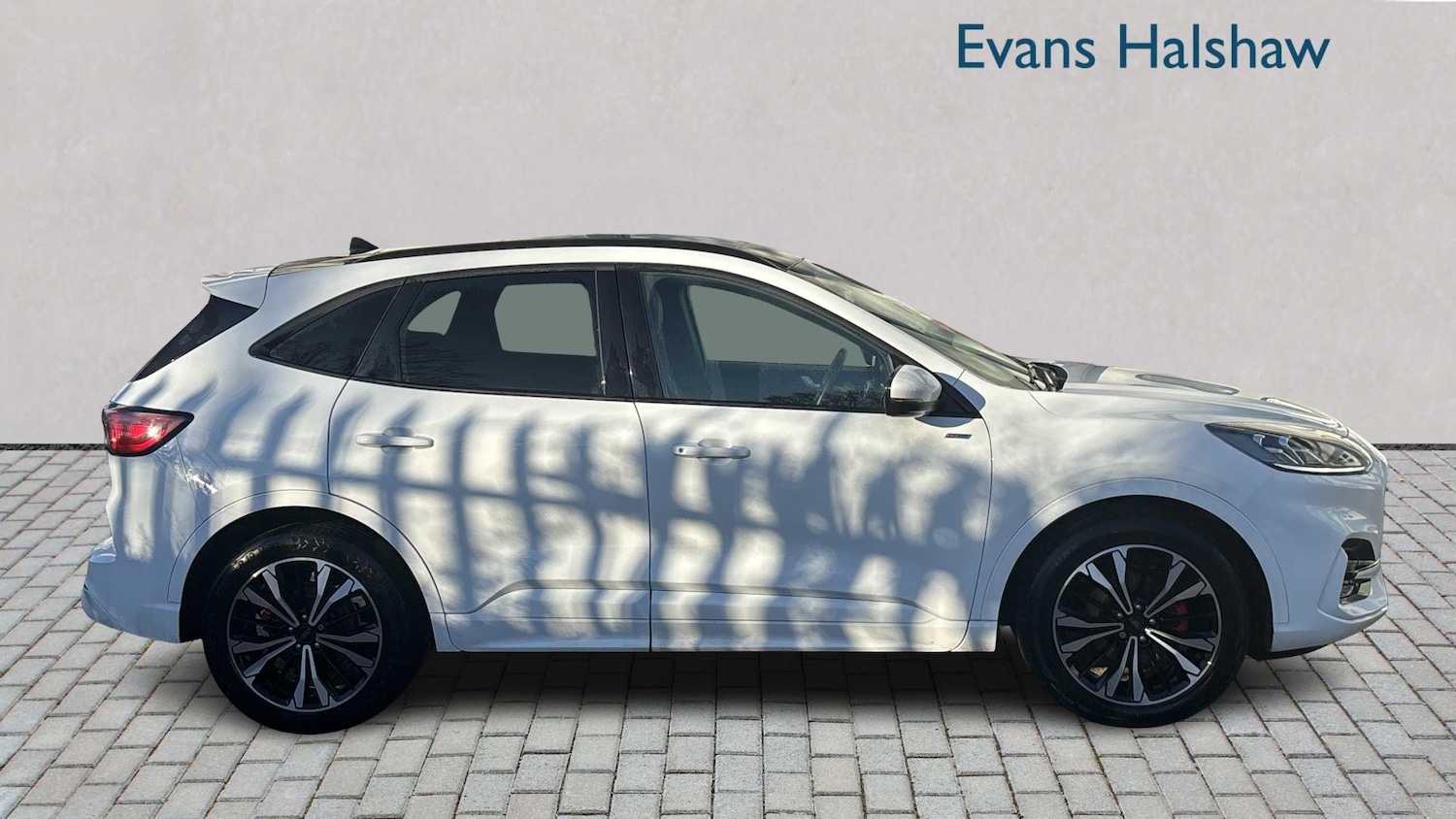 Used Ford Kuga 2023 for sale - 76827666: Photo 3