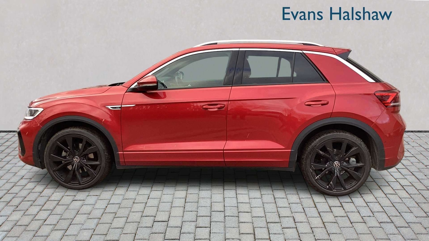 Used Volkswagen T-Roc 2022 for sale - 77842560: Photo 3