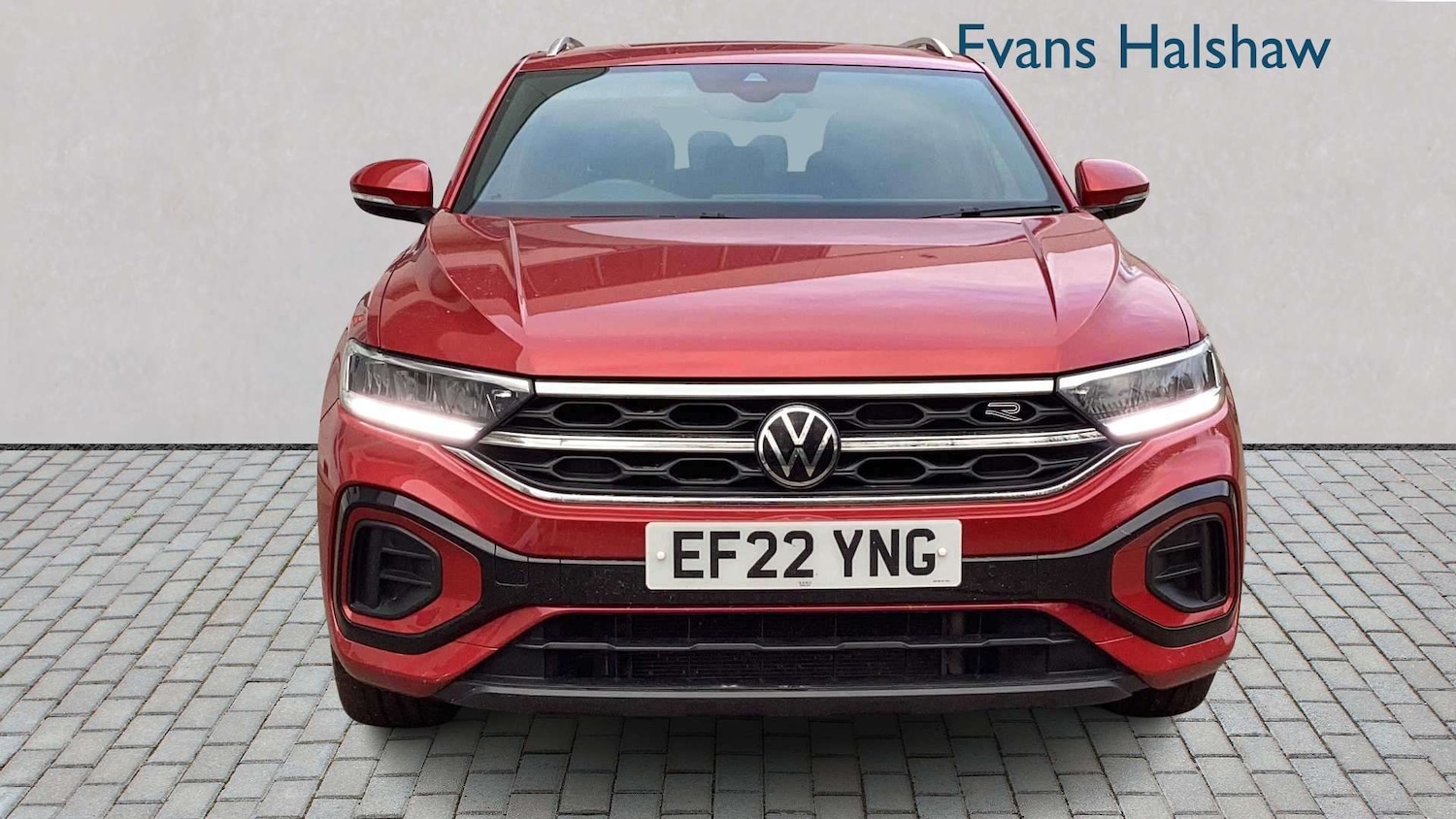 Used Volkswagen T-Roc 2022 for sale - 77842560: Photo 4