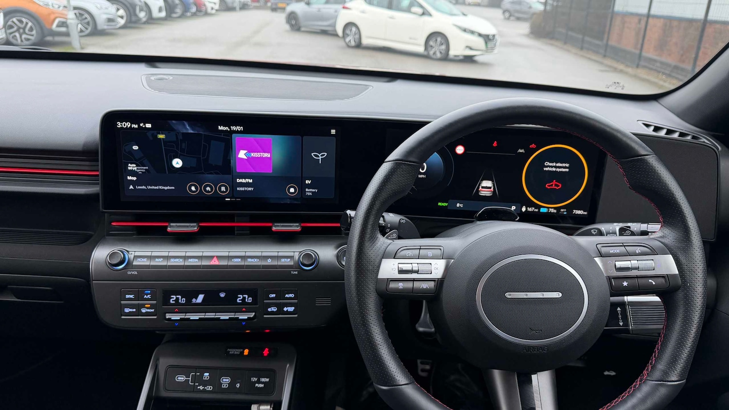 Used Hyundai KONA 2025 for sale - 77577408: Photo 12