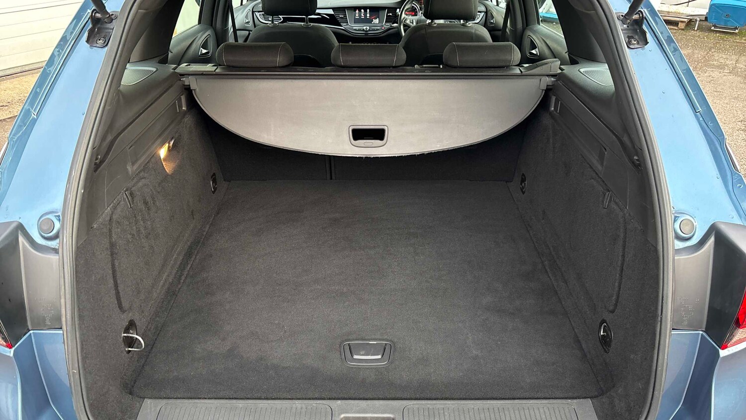 Used Vauxhall Astra 2017 for sale - 77076536: Photo 10