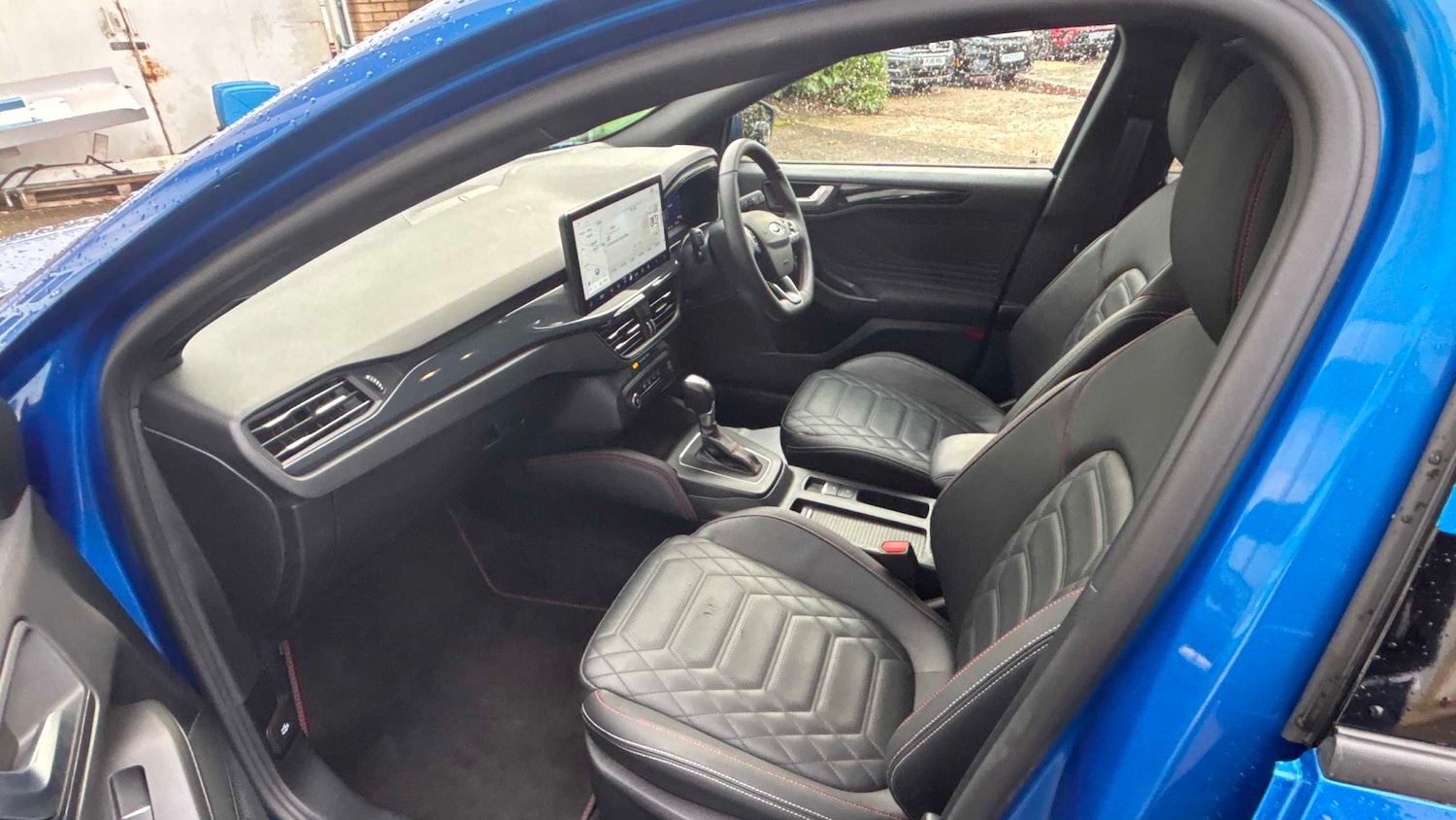 Used Ford Focus 2023 for sale - 76575936: Photo 12