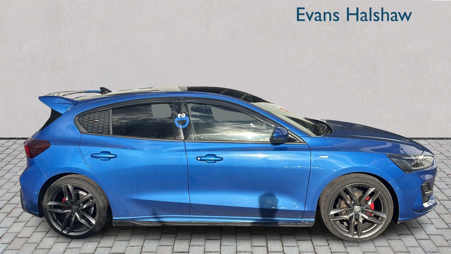 Used Ford Focus 2023 for sale - 76575936: Photo 3