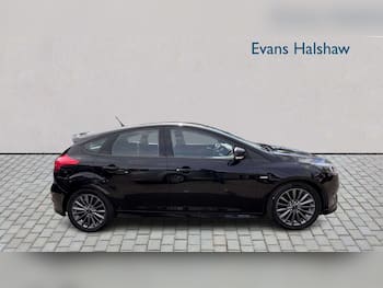 Used Ford Focus 2018 for sale - 79499849: Photo