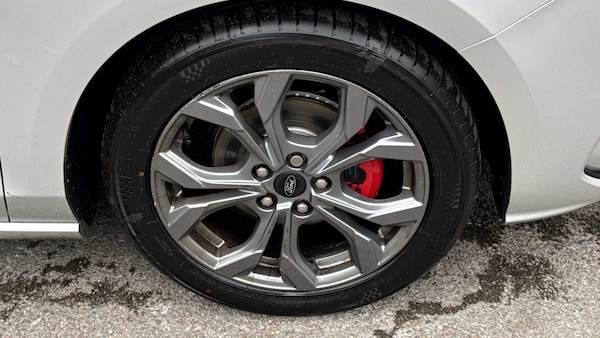 Used Ford Focus 2023 for sale - 76316124: Photo 6