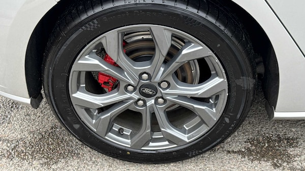 Used Ford Focus 2023 for sale - 76316124: Photo 7