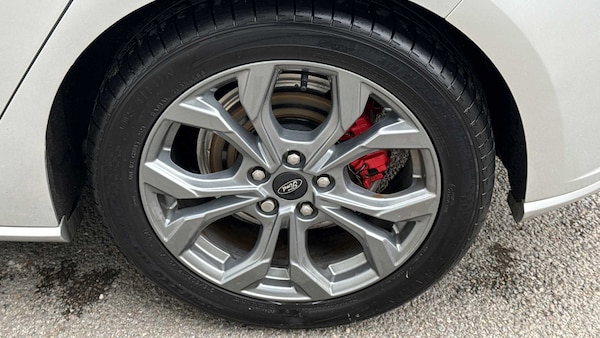 Used Ford Focus 2023 for sale - 76316124: Photo 8