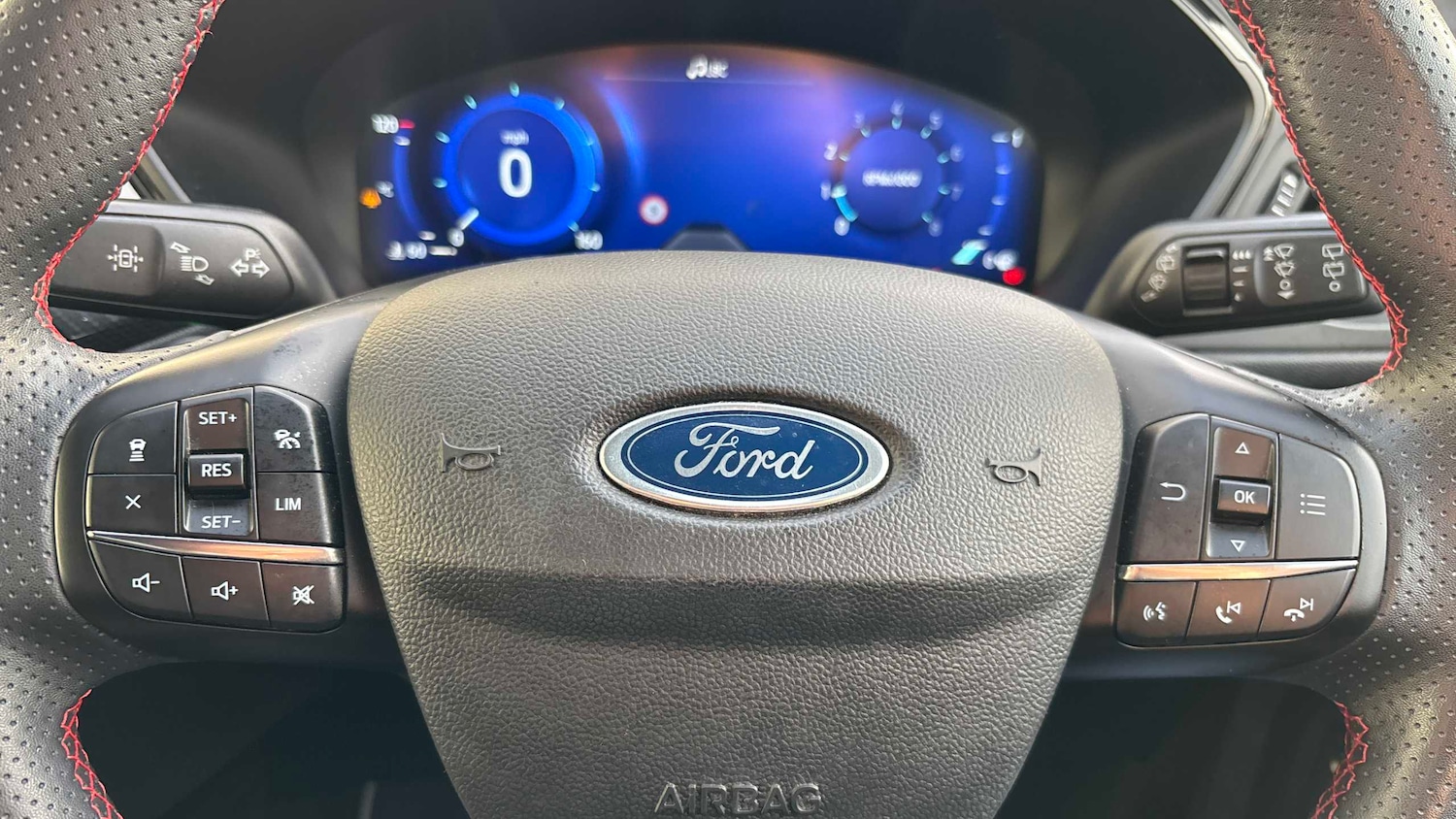 Used Ford Kuga 2022 for sale - 76842902: Photo 14