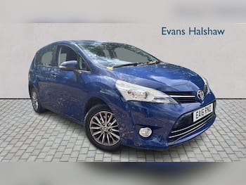 Used Toyota Verso 2016 for sale - 79672202: Photo
