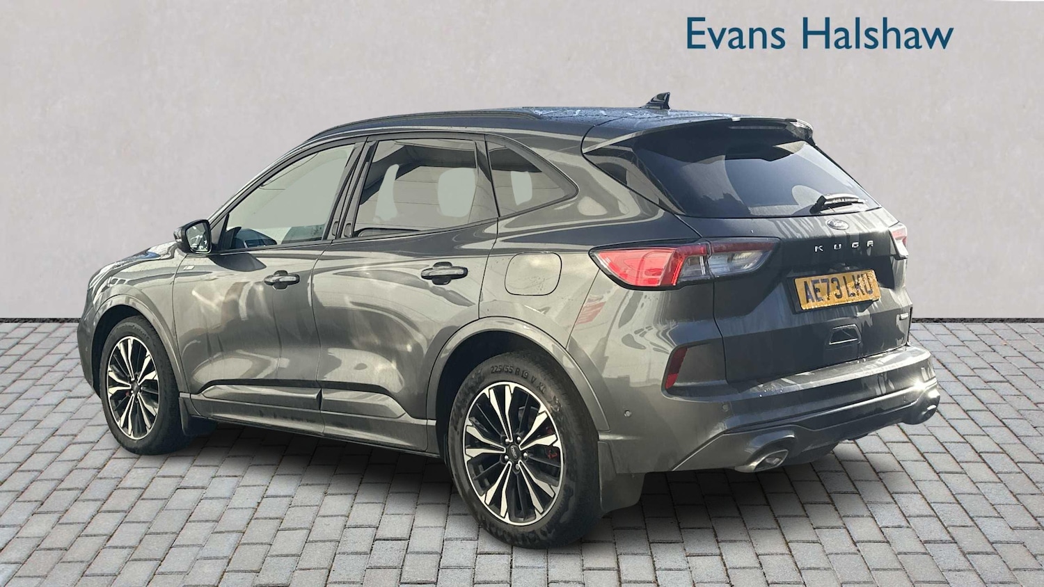 Used Ford Kuga 2023 for sale - 76789420: Photo 3