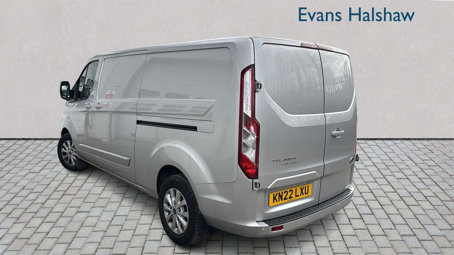 Used Ford Transit Custom 2022 for sale - 78188172: Photo 2