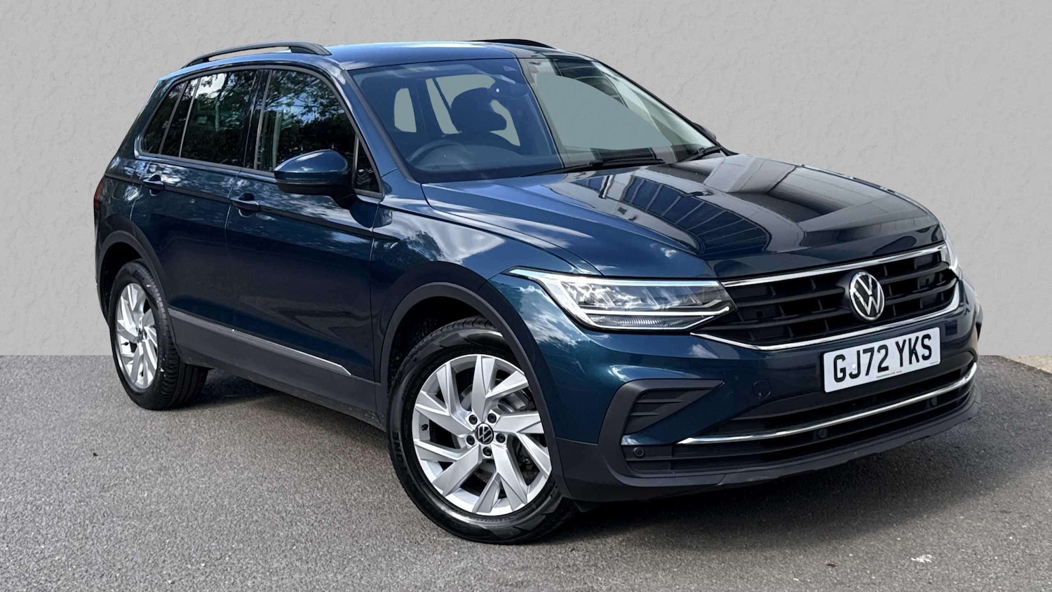 Used Volkswagen Tiguan 2022 for sale - 75944426: Photo 1