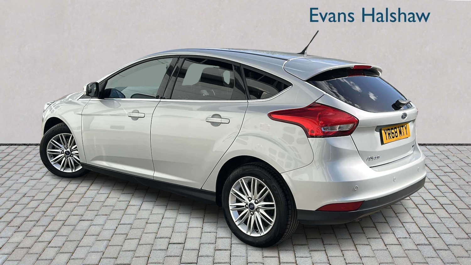 Used Ford Focus 2018 for sale - 77995795: Photo 2