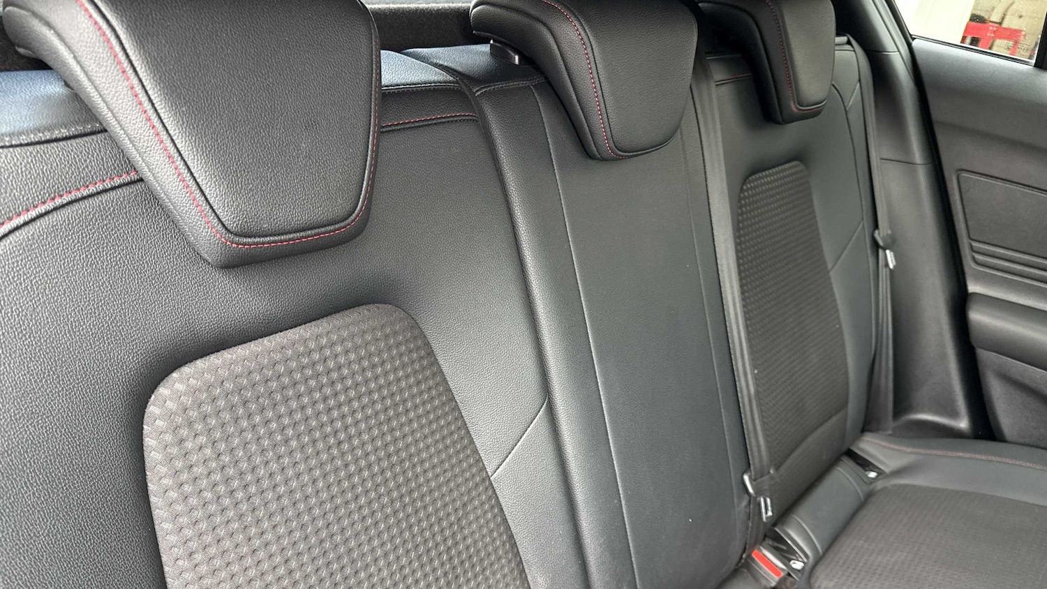 Used Ford Focus 2021 for sale - 76125897: Photo 14