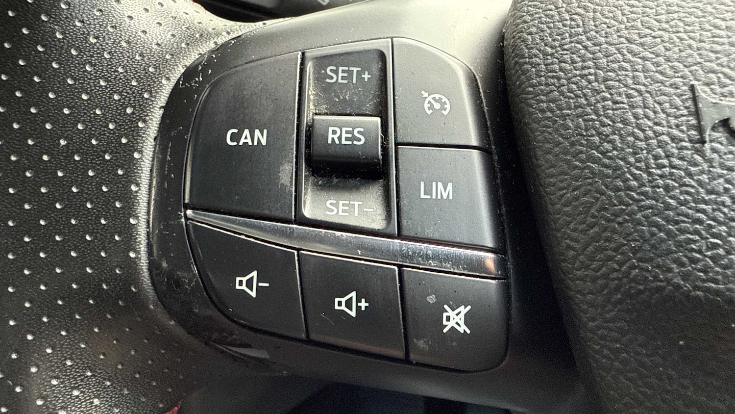 Used Ford Focus 2021 for sale - 76125897: Photo 22