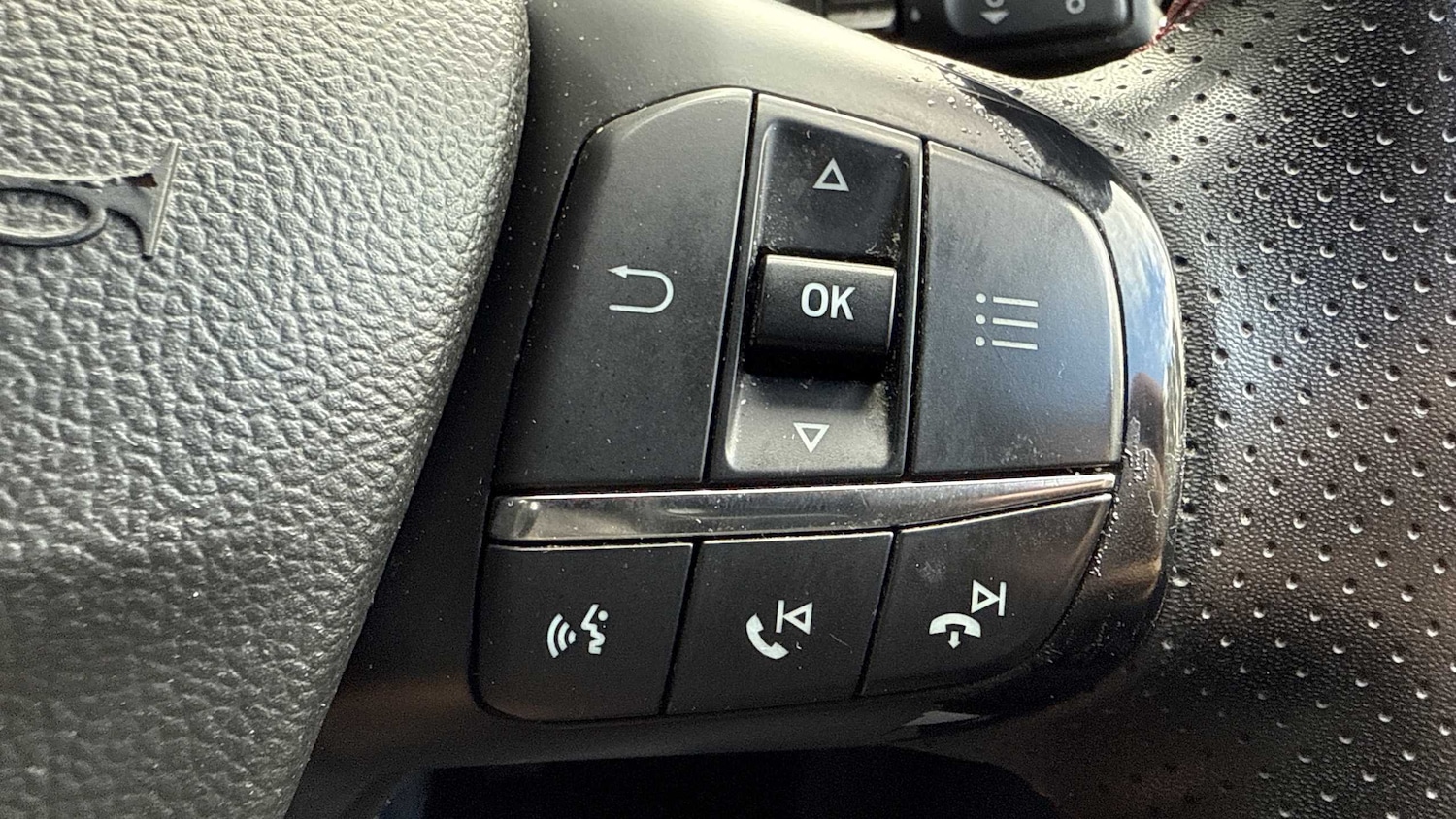 Used Ford Focus 2021 for sale - 76125897: Photo 23