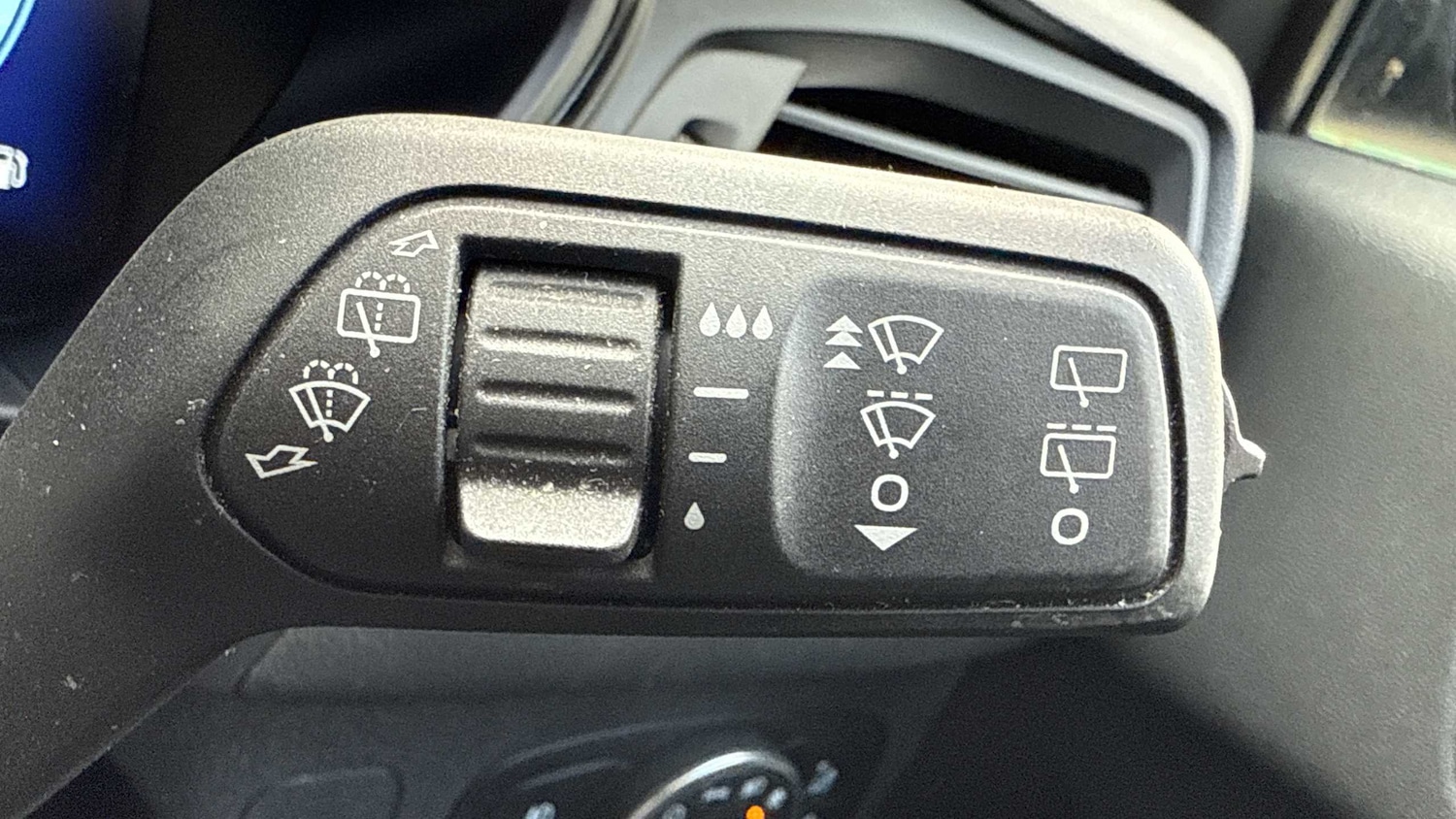 Used Ford Focus 2021 for sale - 76125897: Photo 24