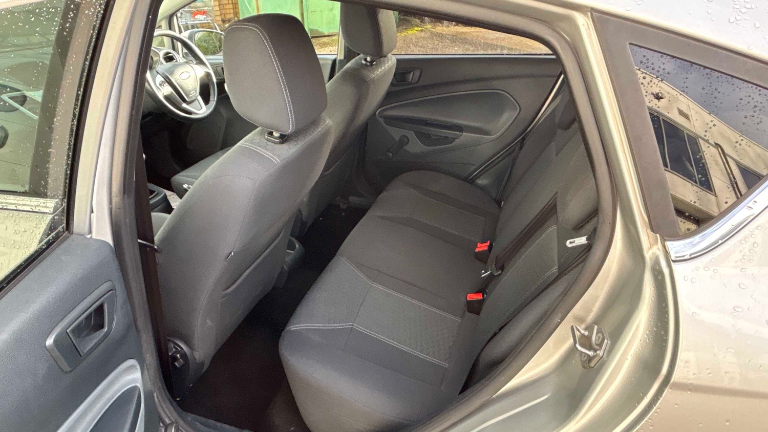 Used Ford Fiesta 2009 for sale - 76842872: Photo 11