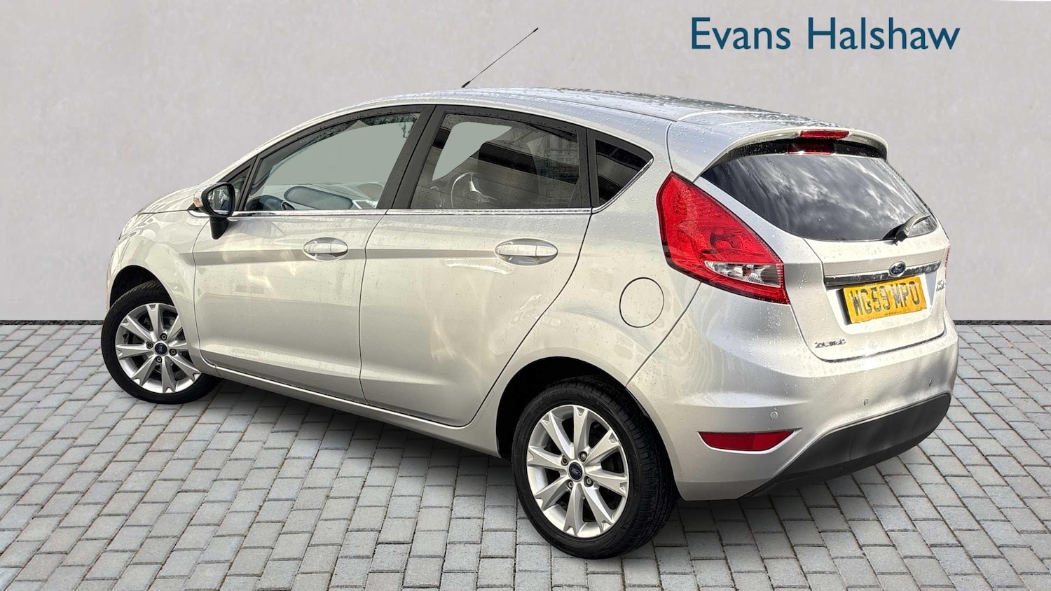 Used Ford Fiesta 2009 for sale - 76842872: Photo 2