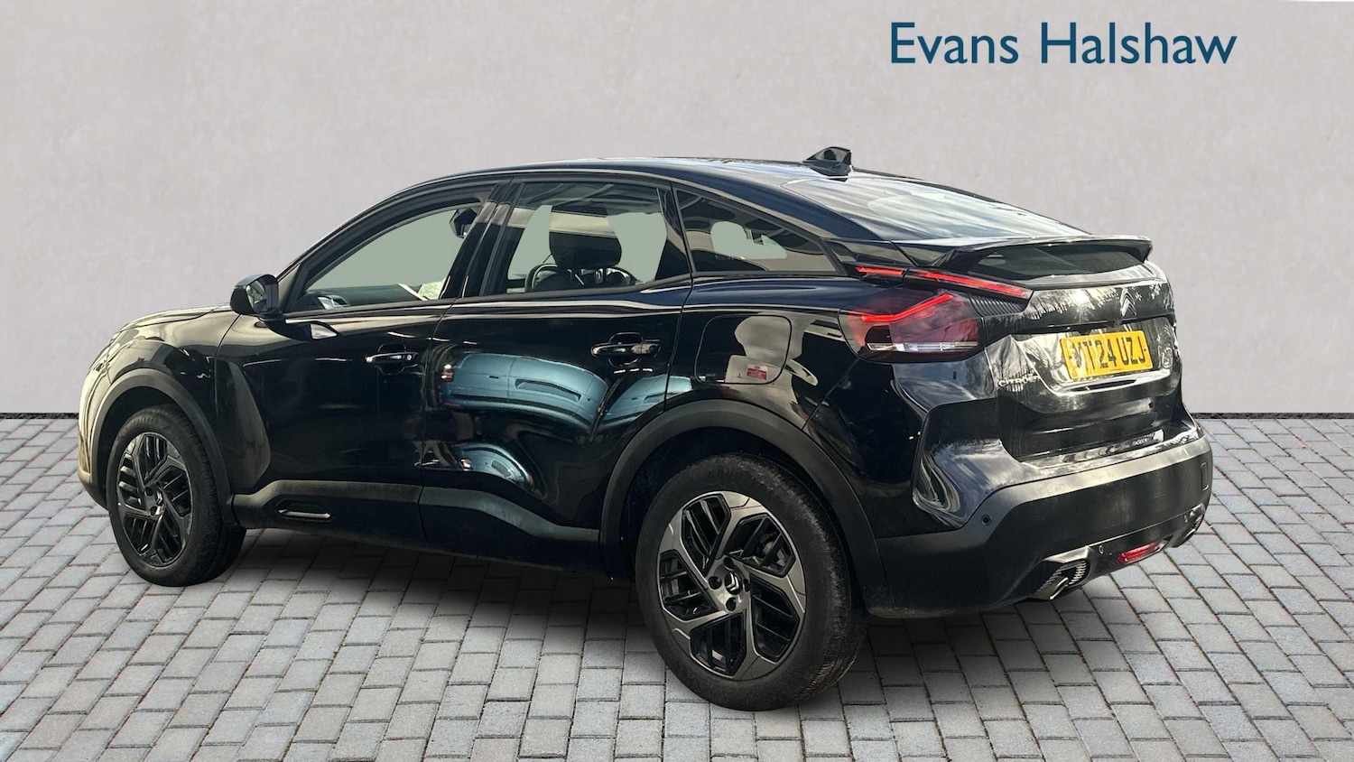 Used Citroen C4 2024 for sale - 76902413: Photo 3