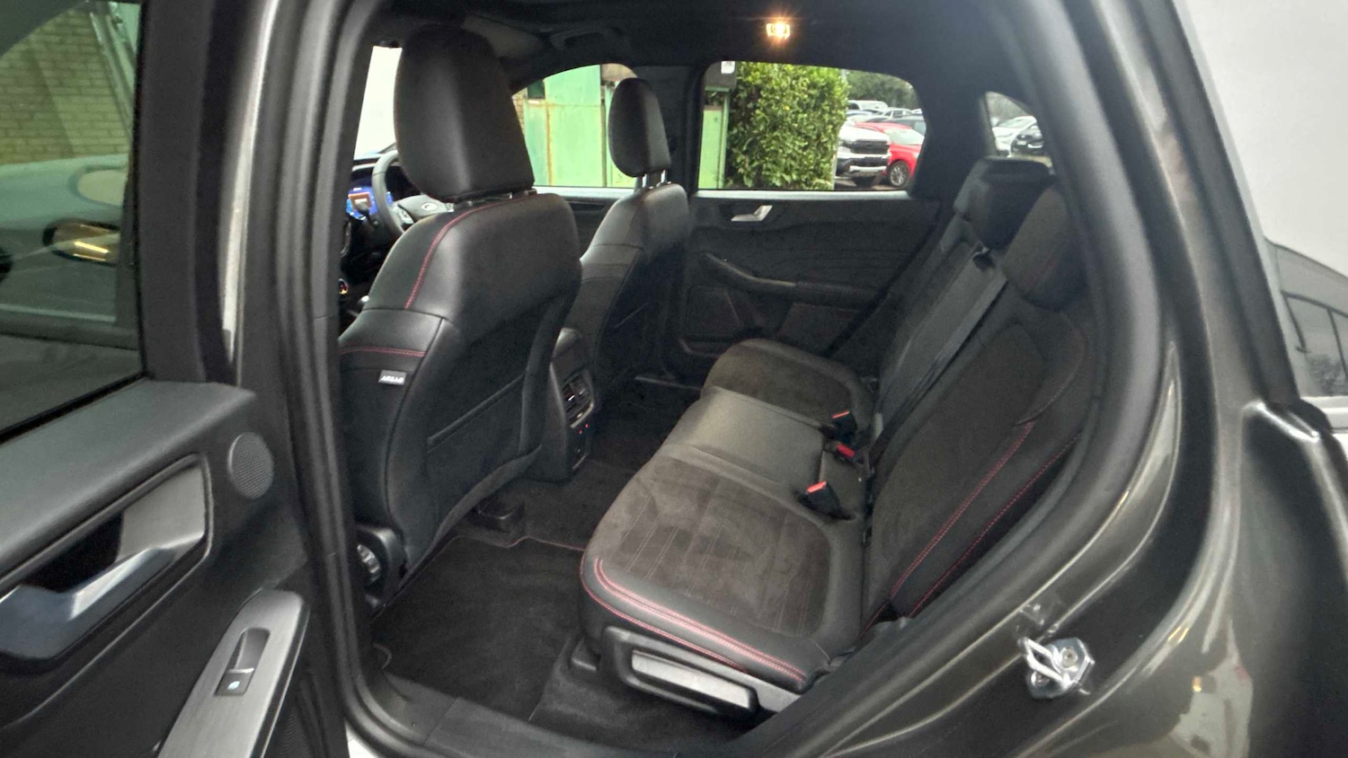 Used Ford Kuga 2023 for sale - 76902432: Photo 11