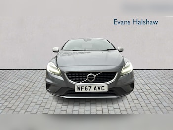 Used Volvo V40 2017 for sale - 77429048: Photo