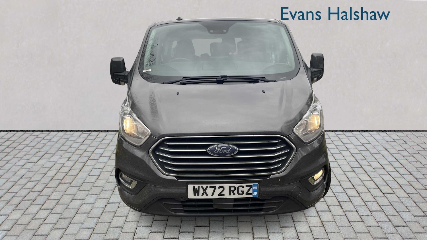 Used Ford Tourneo Custom 2022 for sale - 76564386: Photo 2