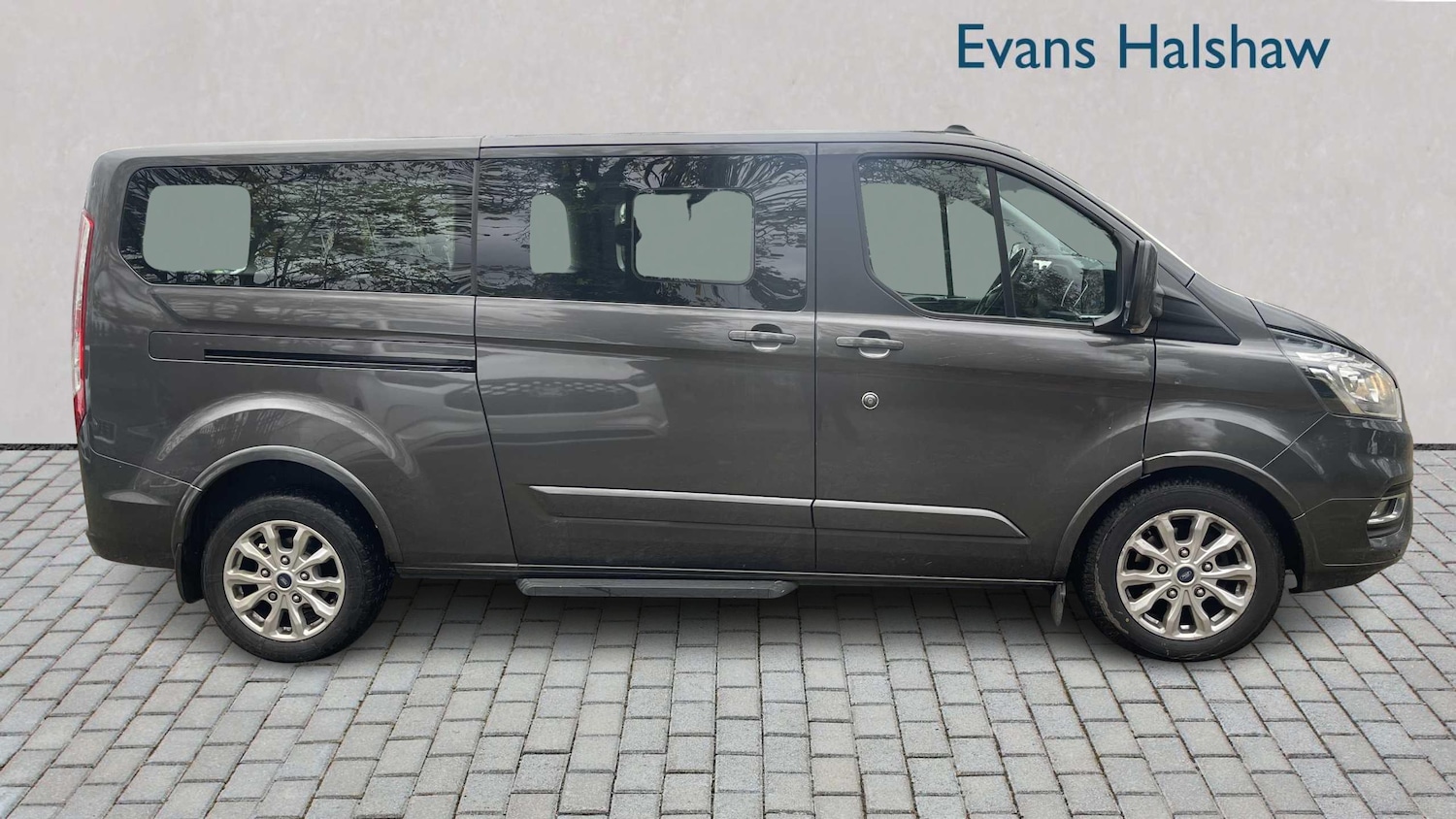 Used Ford Tourneo Custom 2022 for sale - 76564386: Photo 4