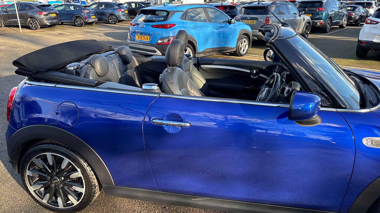 Used MINI Convertible 2019 for sale - 77219737: Photo 12