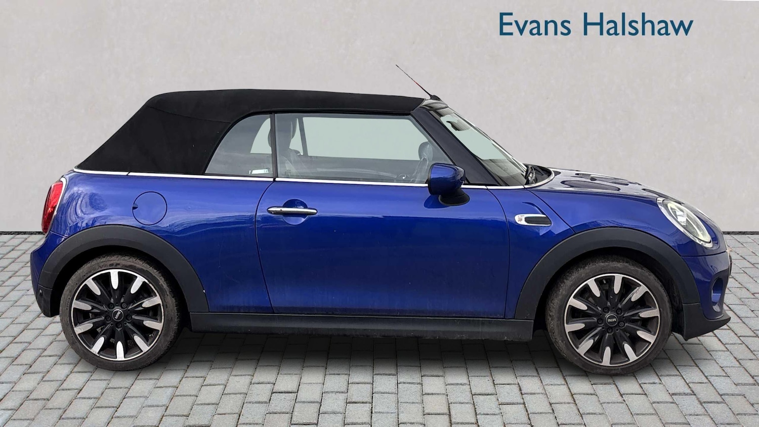 Used MINI Convertible 2019 for sale - 77219737: Photo 3